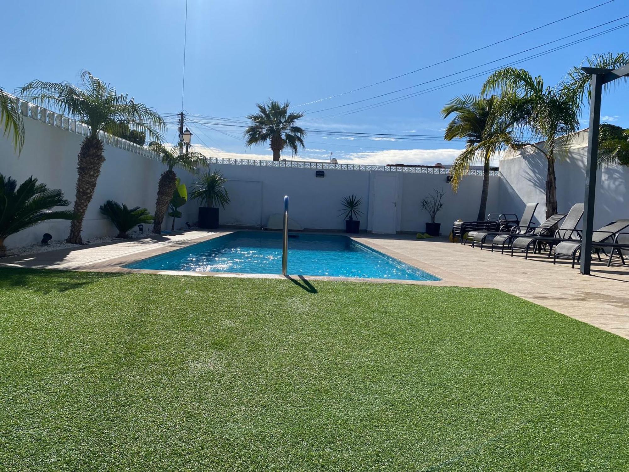 Campoamor Villa & Private Pool, Garden & Roof Terraces Distant Sea Views Orihuela Exterior foto